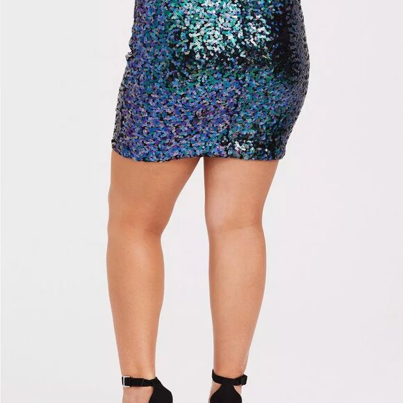 Torrid Mini Sequin Skirt - Picture 3 of 8